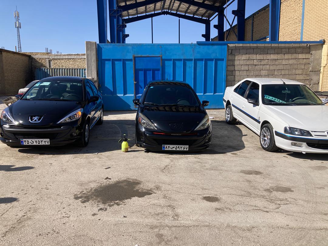 کارواش و صفرشویی ایران طاهری در فولادشهر